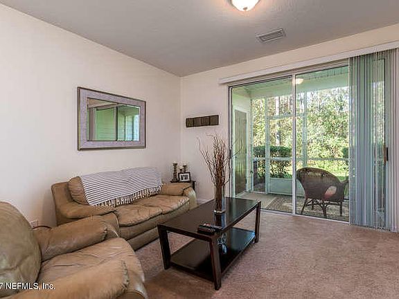 3rd image of 3506 Summerlin Ln