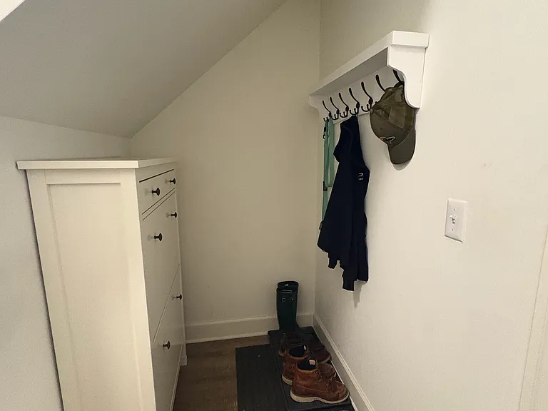 Laundry/ Mud Room