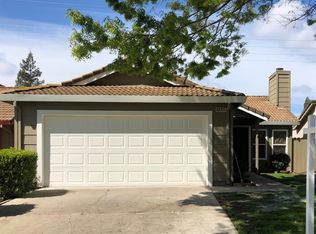 2853 Pamplona Way, Modesto, CA 95354