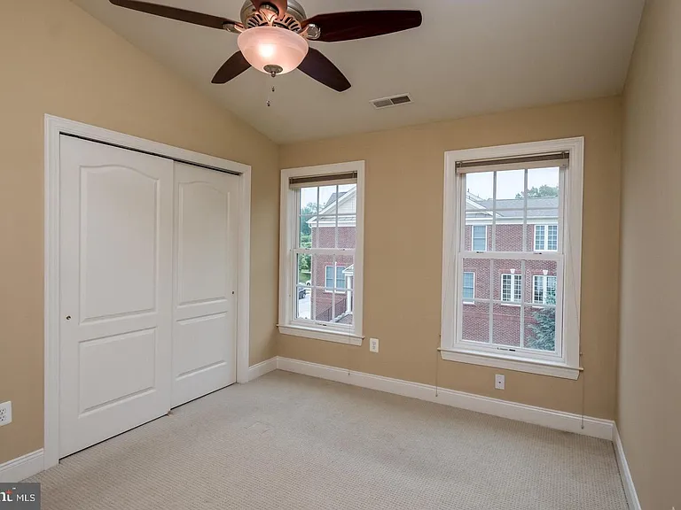 2123 Split Creek Ln — Photo 21