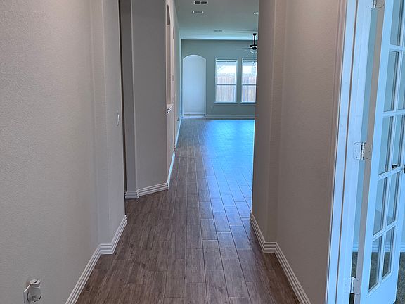 3rd image of 5313 Amphora Ave