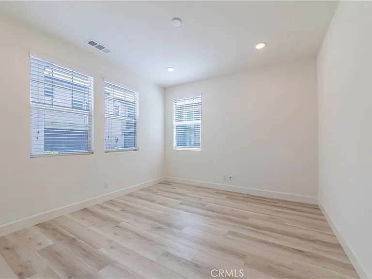 11850 Harvest Dr — Photo 8