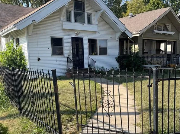 4246 Agnes Ave, Kansas City, MO 64130