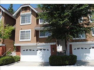 1st image of 20950 Oxnard St APT 40