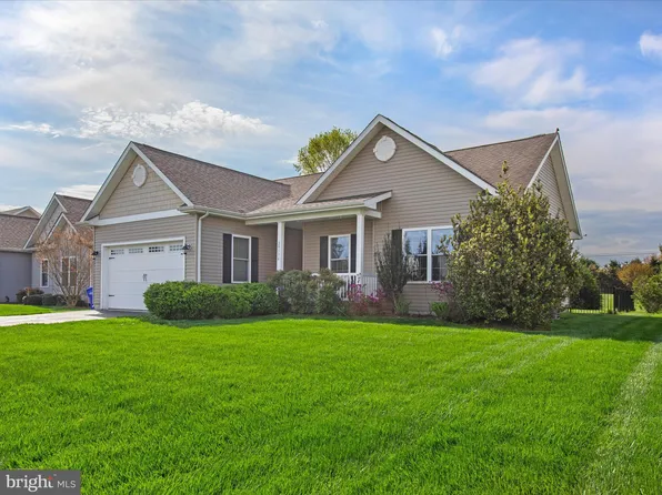 29574 Fieldstone Dr, Milton, DE 19968