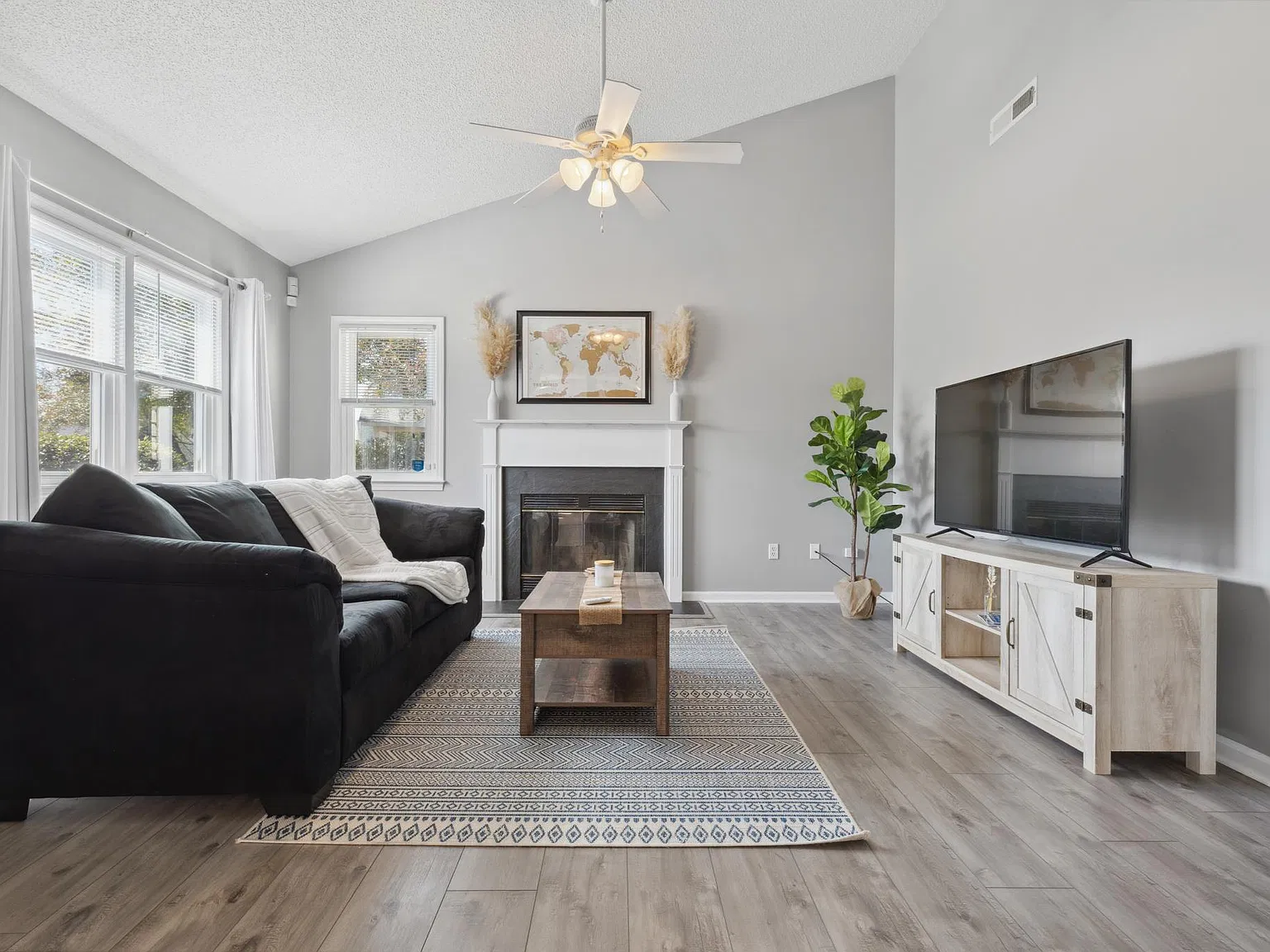 6707 Low Bush Ct — Photo 1