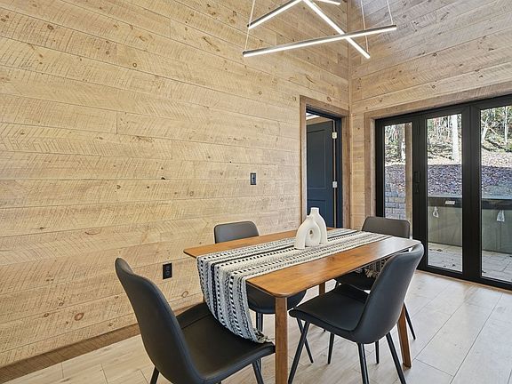 17th image of this home