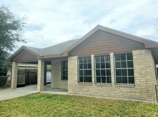 1806 W 1 1/2 St, Mission, TX 78572