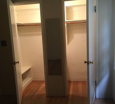 5th image of 1724 H St APT 02
