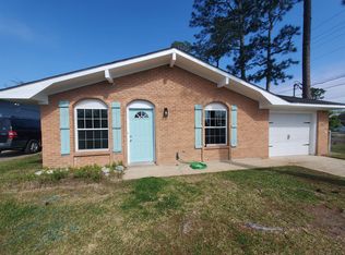 3400 N 8th St, Ocean Springs, MS 39564