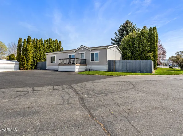 710 State Route 821 Ave #29, Yakima, WA 98901