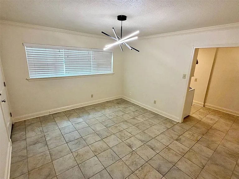 2812 Wichita St #13 — Photo 7