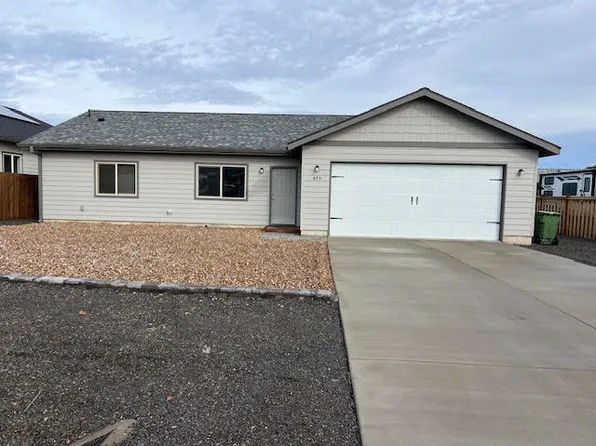 675 A St, Culver, OR 97734