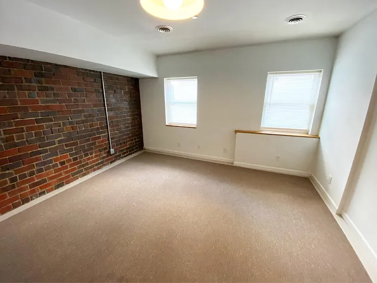 7 Fern St — Photo 4