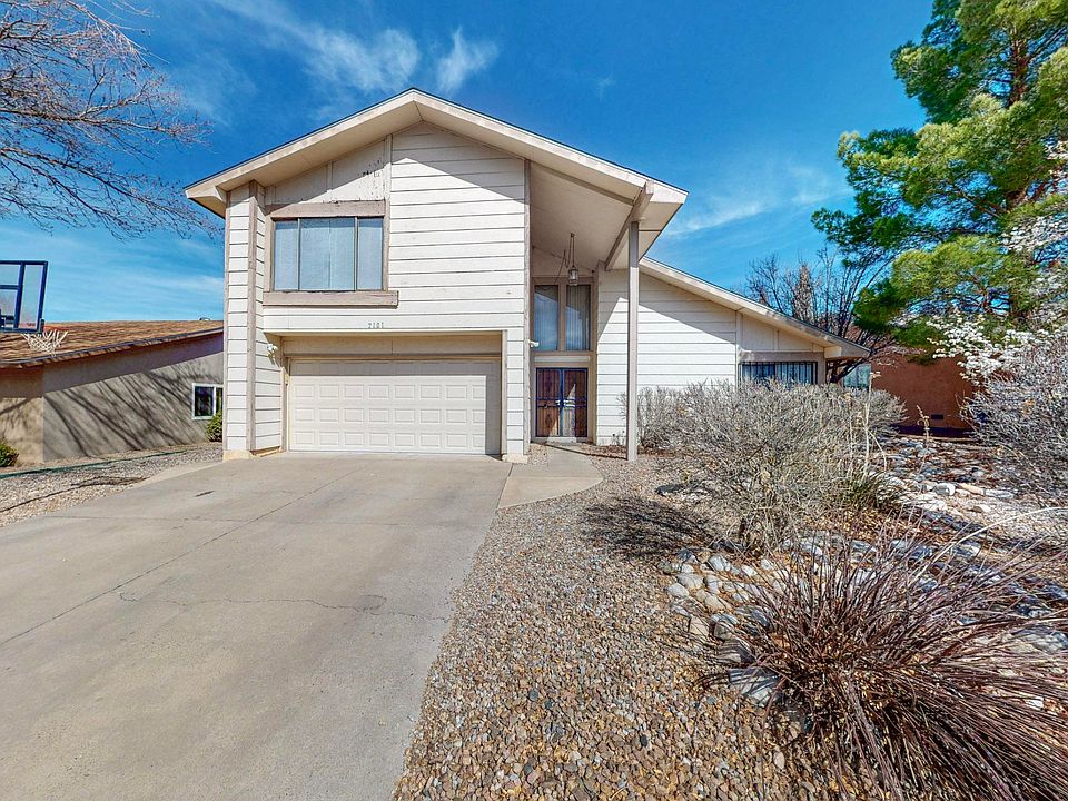 1st image of 7101 Vivian Dr NE