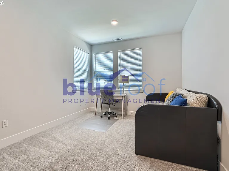 12935 SW Tabor Ter — Photo 7