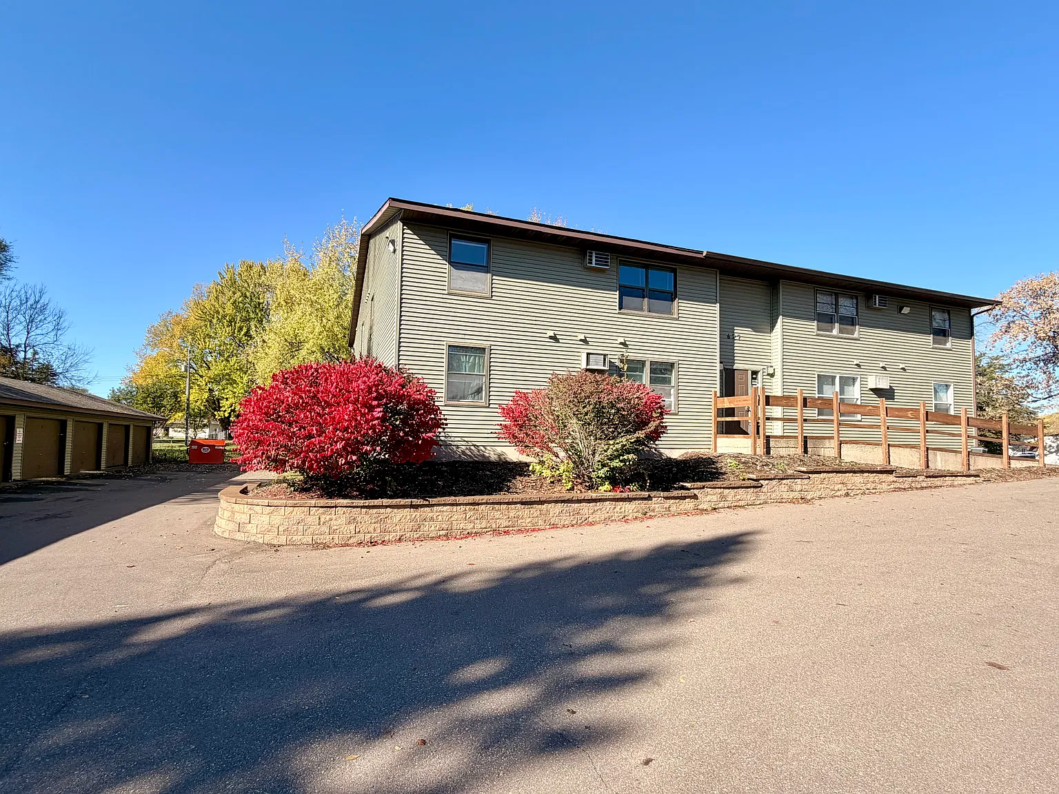 2 bed, $1,450 — Photo 1