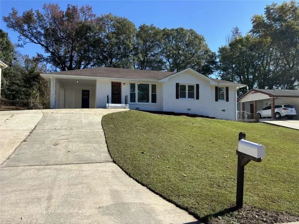 6474 Carolyn Ct, Rex, GA 30273