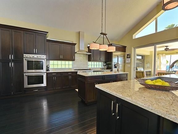 4th image of 1519 Riverview Ln
