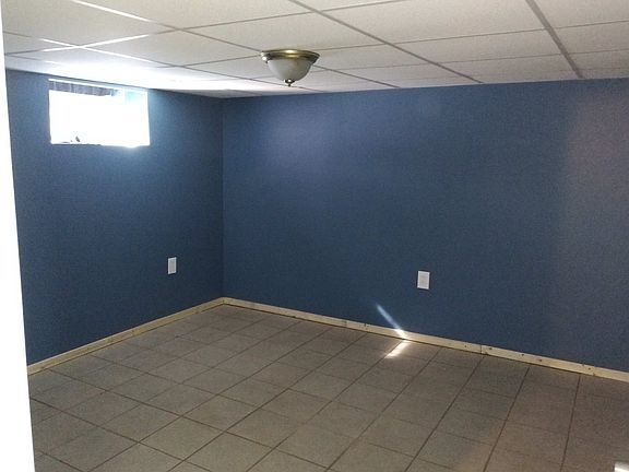 4th image of 312 School St