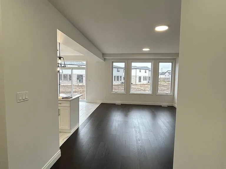 201 Roy McDonald Dr #UPPER — Photo 5