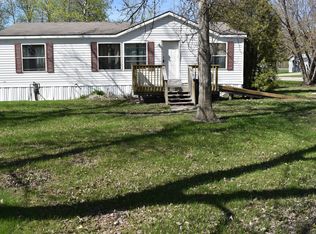 159 Willow Rd, Thief River Falls, MN 56701