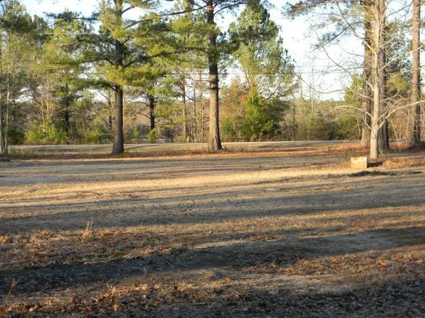 4273 Bath Edie Rd, Hephzibah, GA 30815