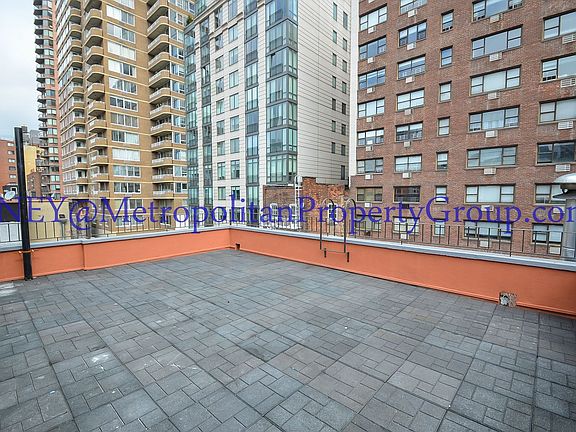 4th image of 415 E 78th St #4CJN