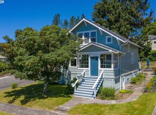 1016 James St, Astoria, OR 97103