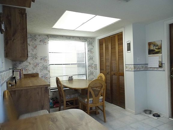2nd image of 4904 Grainary Ave