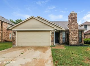 1332 Regent St, Mesquite, TX 75149