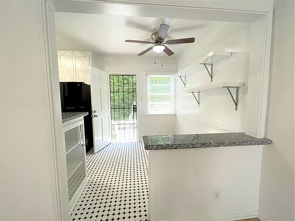 4th image of 14443-14445 Dickens St #126-14445
