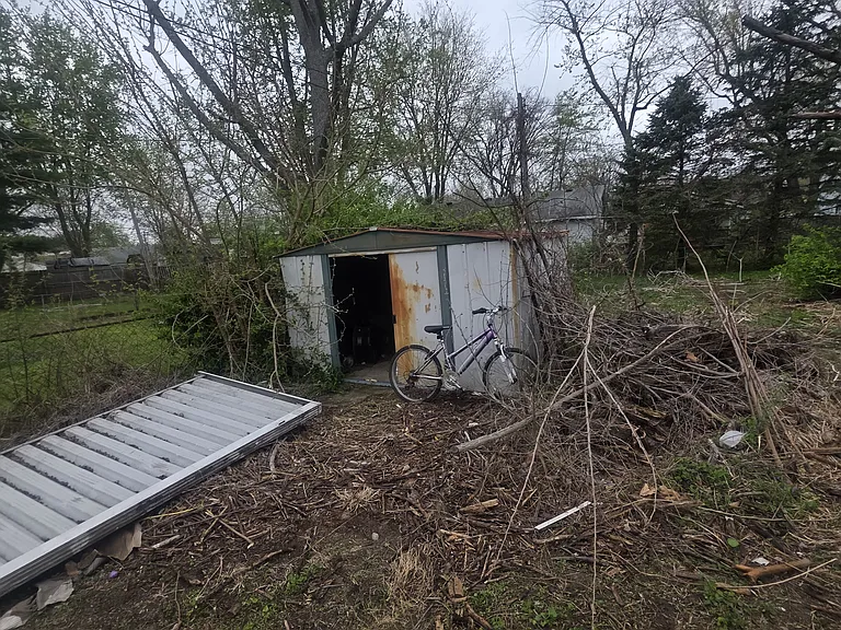 1828 W Leafland Ave — Photo 6