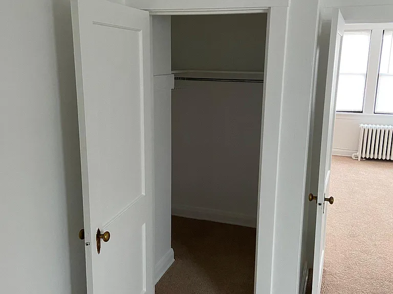 3225 W Liberty Ave #4 — Photo 8