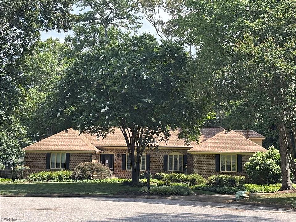 1st image of 913 Saint Gregorys Way