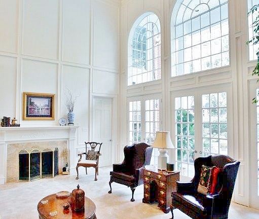 Soaring Ceiling & paneling