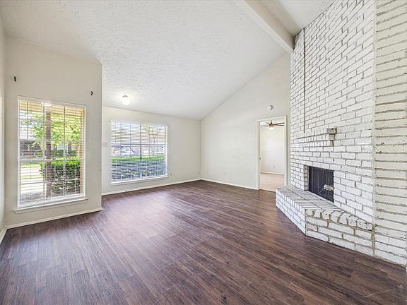 2nd image of 19535 Lazy Valley Dr