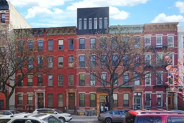 Rented by Keller Williams NYC | media 24