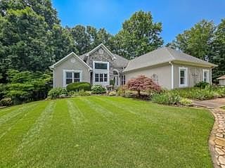 5th image of 1223 Kaylyn Ct NW