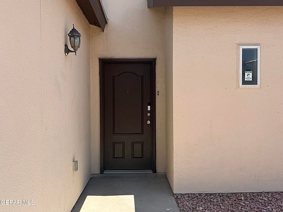3rd image of 8931 Marks St APT B