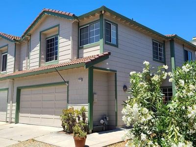 37068 Saint Edwards St, Newark, CA, 94560