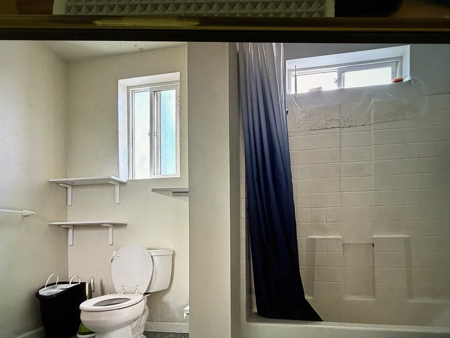 6 bed, 3600 sqft, $600 — Photo 2