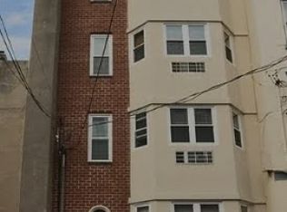 210 2nd St APT 2, Hoboken, NJ 07030