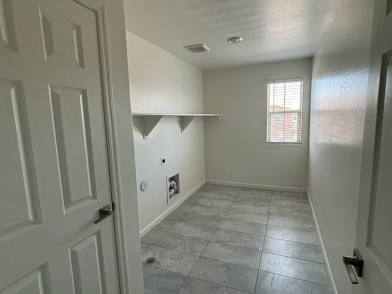 12568 W Midway Ave — Photo 31