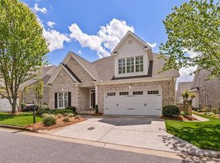 27 Willett Way, Greensboro, NC 27408