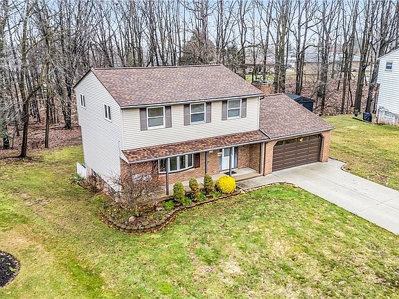 3rd image of 7216 Langerford Dr