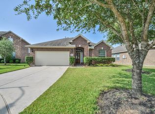 21811 Silent Jasmin Ct, Cypress, TX 77433