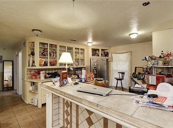 3rd image of 8503 Stillwood Ln
