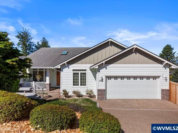 1899 SE Oar Dr, Lincoln City, OR 97367