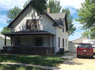203 S Pearl St, Moville, IA 51039